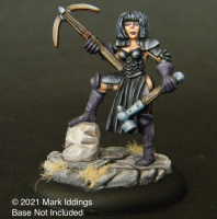 Jee-Anna, Armored Female Warrior Priest