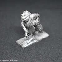 Armored Troglodyte with  Weapon Sprue