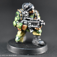 Infantry Pitbull Rifle - kneeling