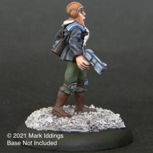 Female Rigger with Pistol