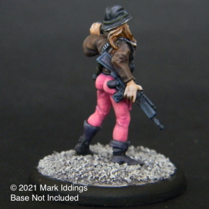 Female Bounty Hunter with Machine Gun