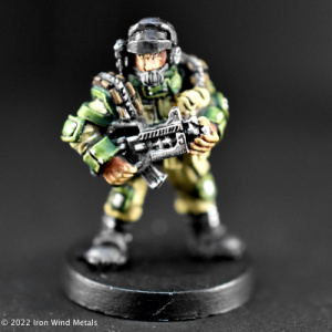 Infantry Pitbull Rifle - standing